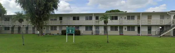 70 NE 202nd Ter #T14, Miami Gardens, FL 33179