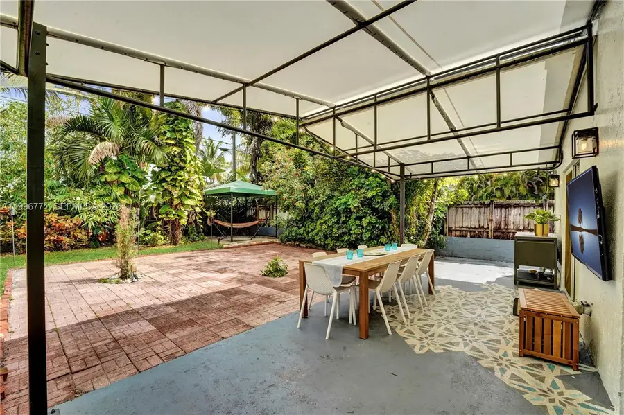 1501 NE 35th St, Oakland Park, FL 33334 - #3