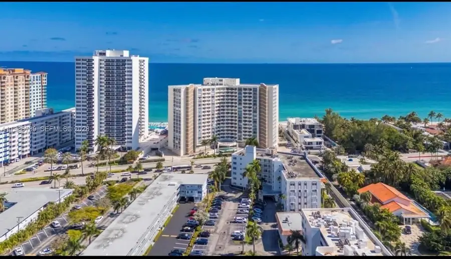 3181 S Ocean Dr #306 W, Hallandale Beach, FL 33009 - #3