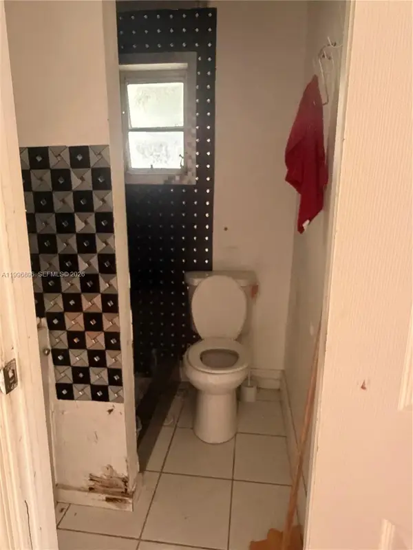 634 SW 10th Ave, Miami, FL 33130