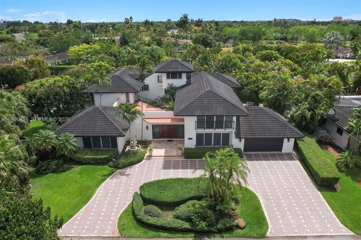 8450 SW 74th Ter, Miami, FL 33143 - #1