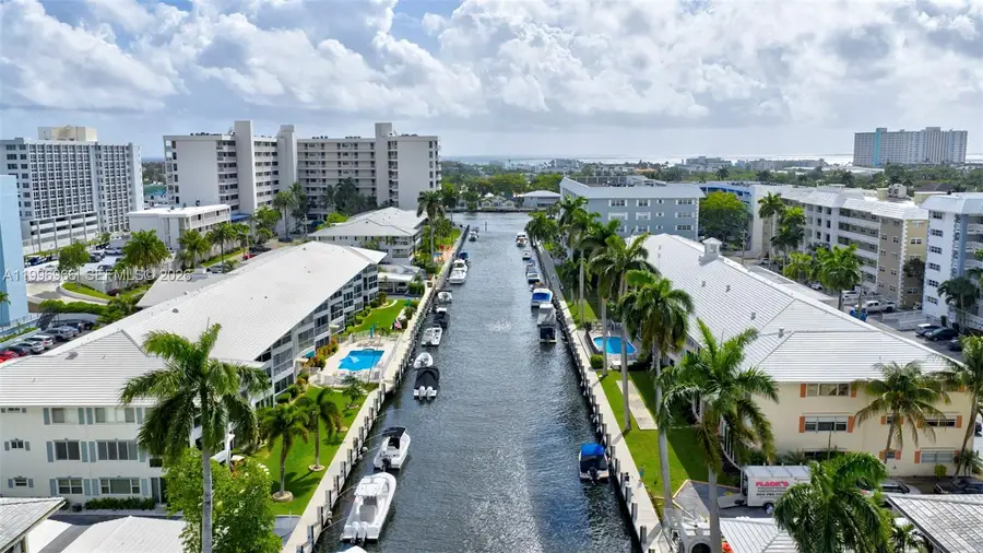 3050 NE 48th St #210, Fort Lauderdale, FL 33308 - #2