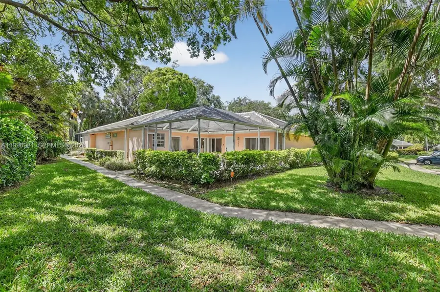 102 Sun Terrace Ct, Palm Beach Gardens, FL 33403 - #3