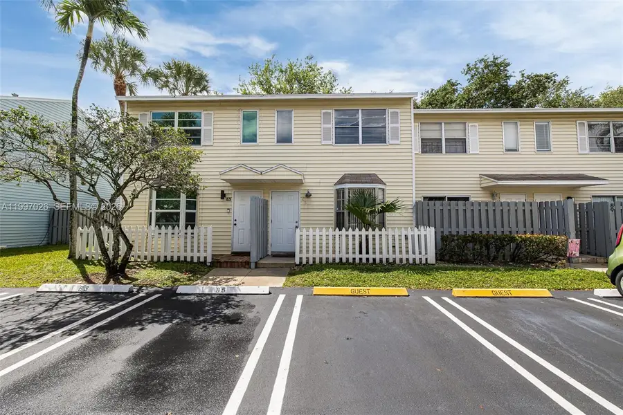 85 SW 3rd St, Pompano Beach, FL 33060 - #3