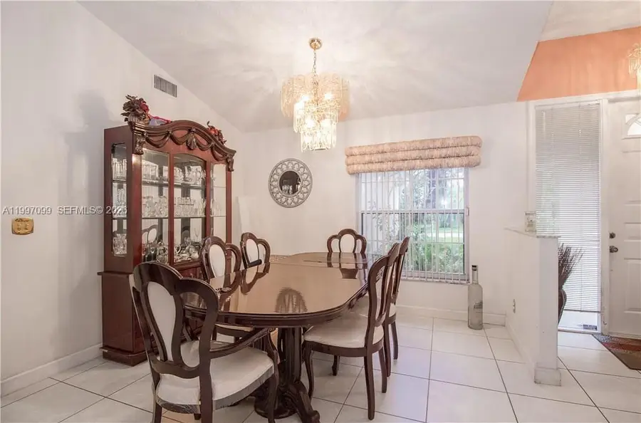 709 NW 177th Ave, Pembroke Pines, FL 33029 - #3