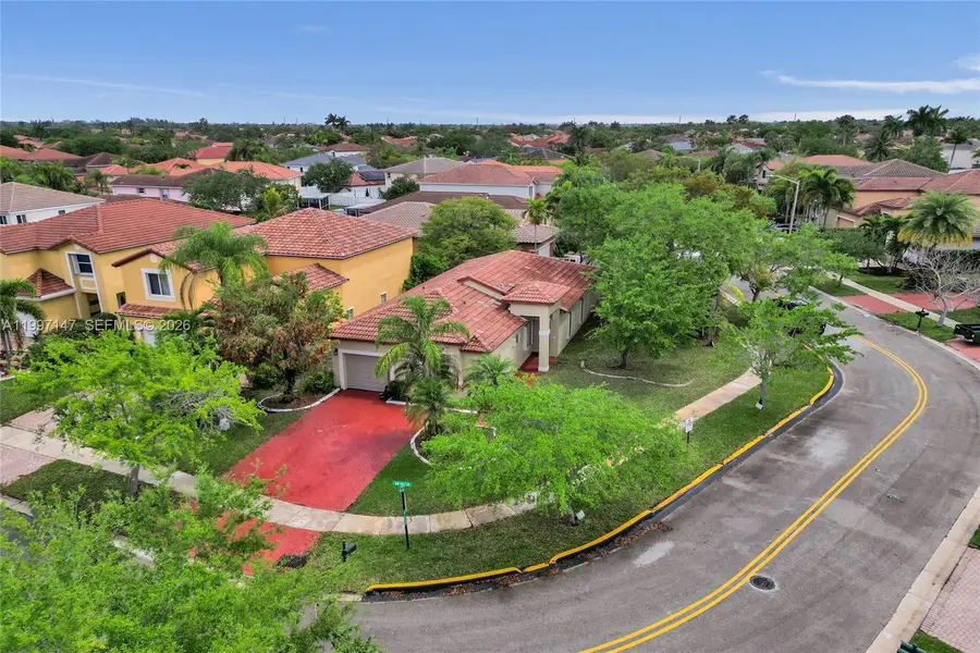 1201 NW 192nd Ln, Pembroke Pines, FL 33029 - #2