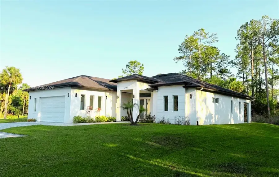 3762 32nd Ave Se, Naples, FL 34117 - #2