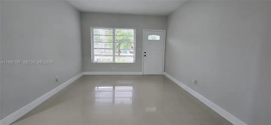 75 SW 32nd Ct Rd, Miami, FL 33135 - #2