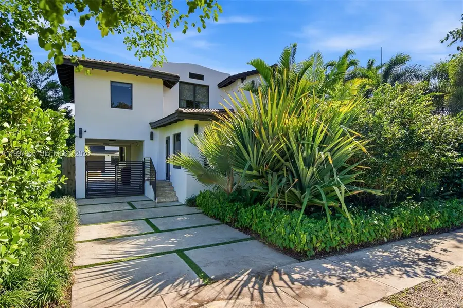 436 NE 88th St, El Portal, FL 33138 - #3