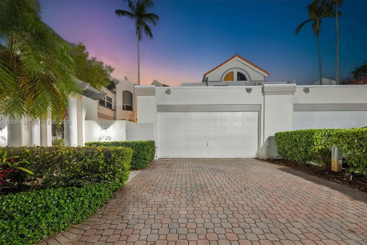 6720 SW 88th Ter, Pinecrest, FL 33156 - #1