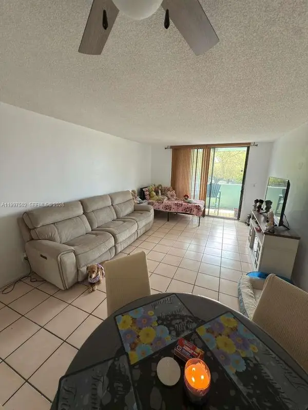 1825 W 44th Pl #208, Hialeah, FL 33012