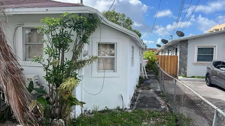 2456 NW 28th St, Miami, FL 33142 - #3