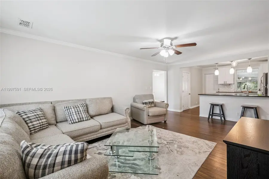 334 W Howry Ave, Deland, FL 32720 - #3