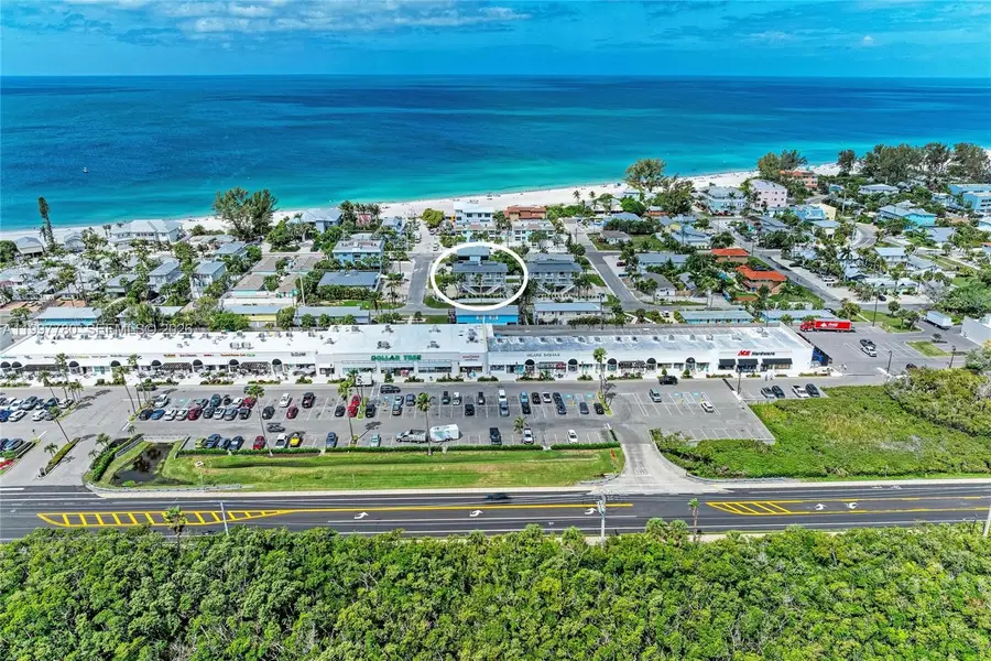 3400 6th Ave #6, Holmes Beach, FL 34217 - #2