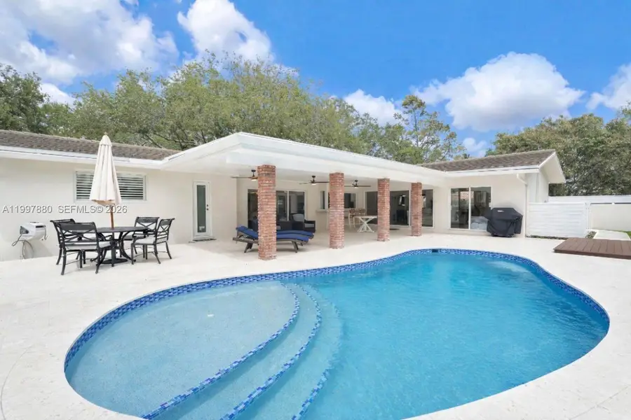 8300 SW 158th St, Palmetto Bay, FL 33157 - #2