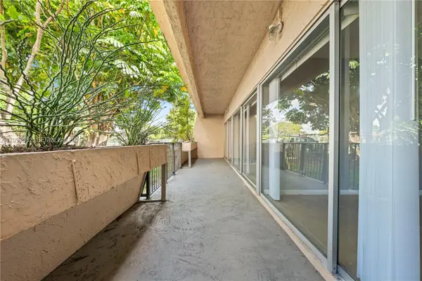 400 NE 18th Ave #104, Homestead, FL 33033