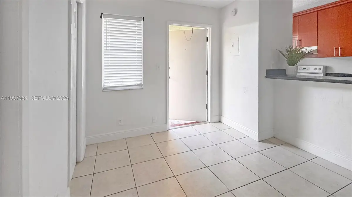 4081 N Dixie Hwy #20, Oakland Park, FL 33334 - #1