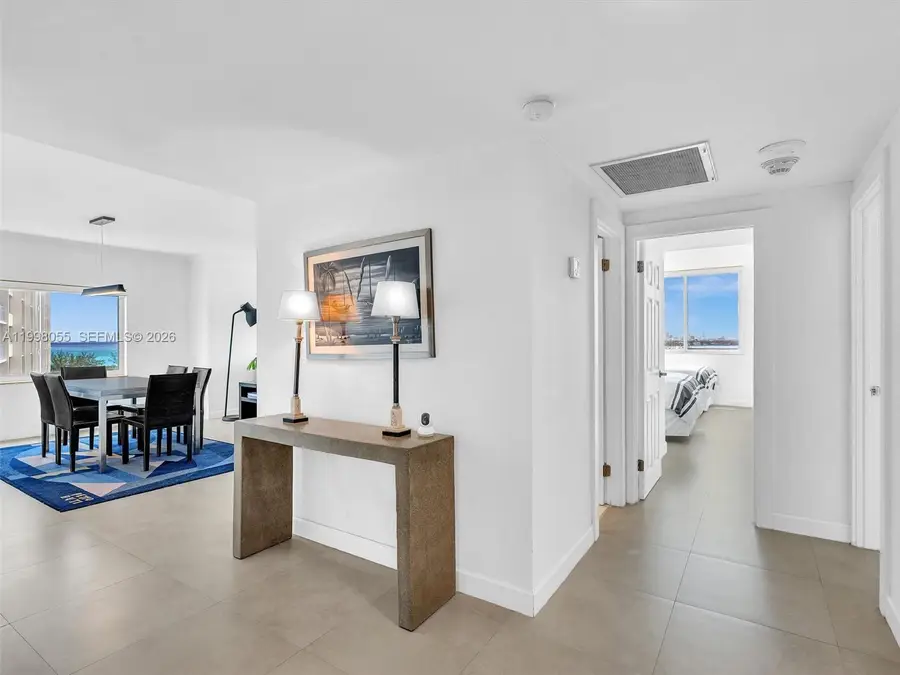 500 Bayview Dr #1132, Sunny Isles Beach, FL 33160 - #2