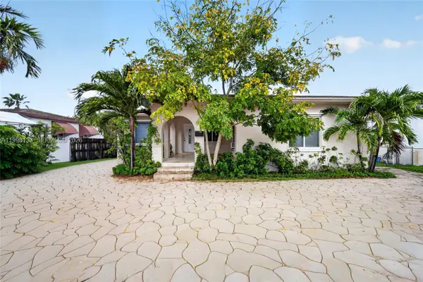 6881 SW 27th St, Miami, FL 33155