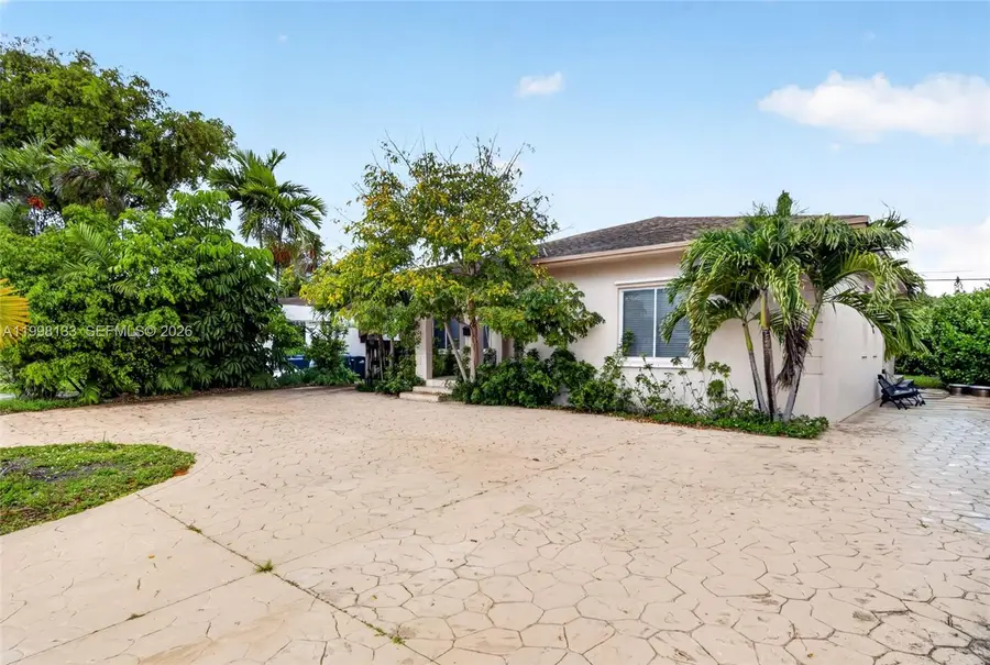 6881 SW 27th St, Miami, FL 33155 - #2
