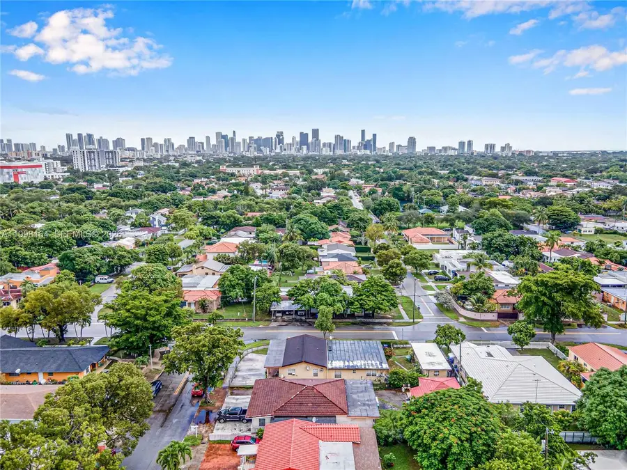 2416 SW 12th St, Miami, FL 33135 - #2