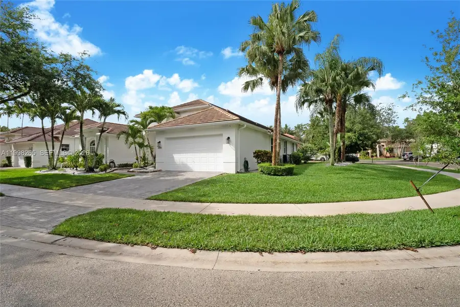 3085 Lakewood Cir, Weston, FL 33332 - #3