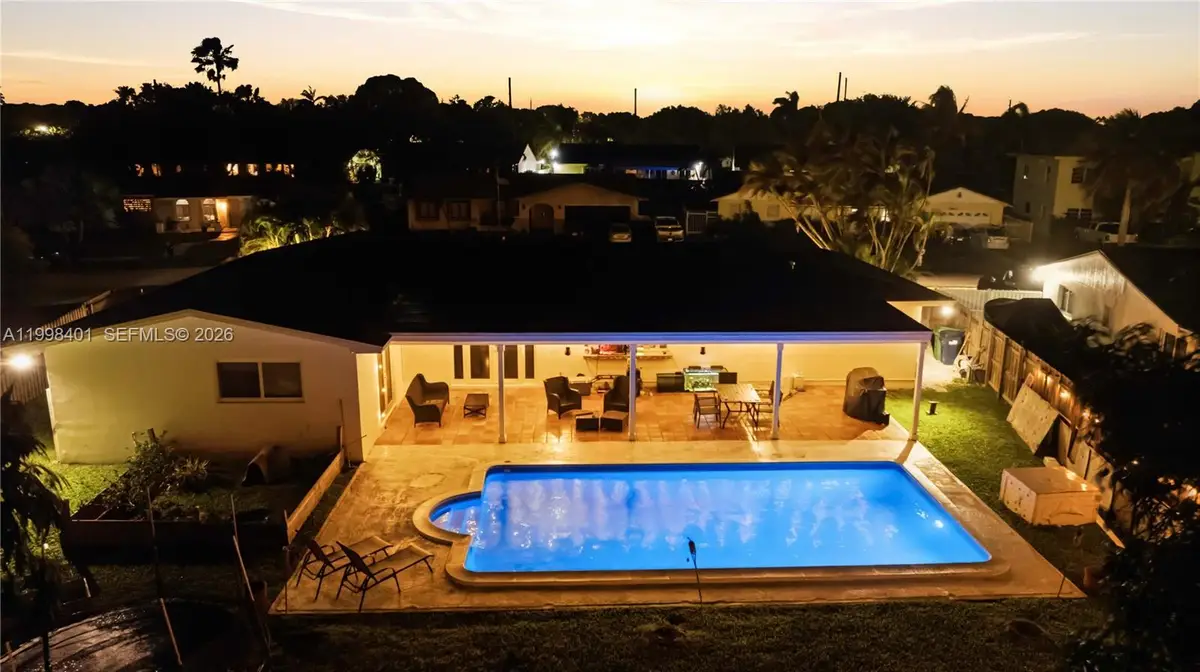 19911 SW 84th Ave, Cutler Bay, FL 33189 - #1