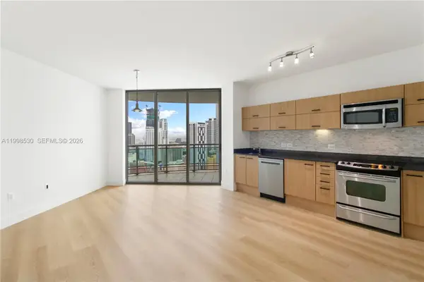 350 S Miami Ave #3413, Miami, FL 33130