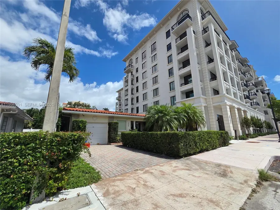 345 Malaga Ave, Coral Gables, FL 33134 - #2