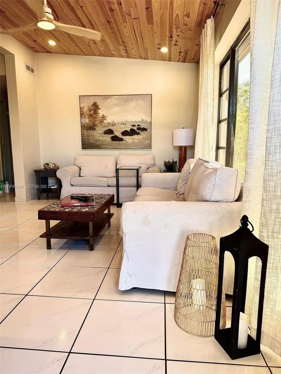 4030 NE 13th Ave, Pompano Beach, FL 33064 - #2