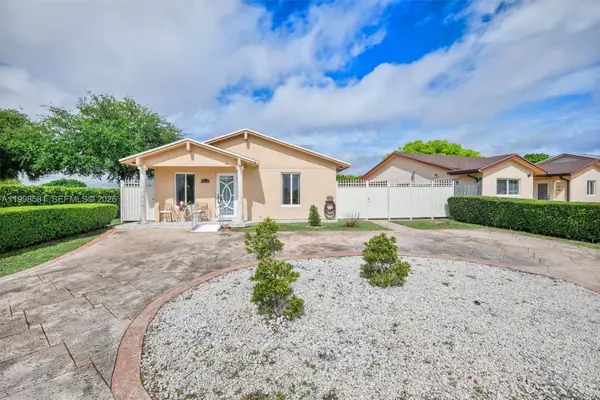 4218 SW 138th Ct, Miami, FL 33175