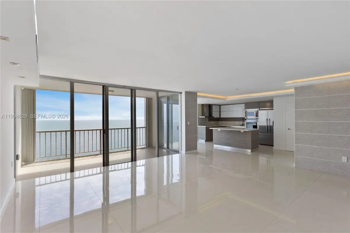 881 Ocean Dr #18F, Key Biscayne, FL 33149 - #1