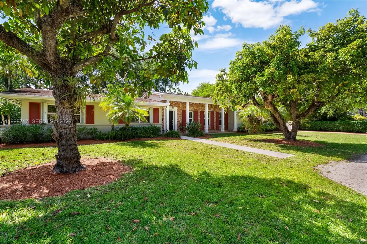 9830 SW 69th Ave, Pinecrest, FL 33156 - #1