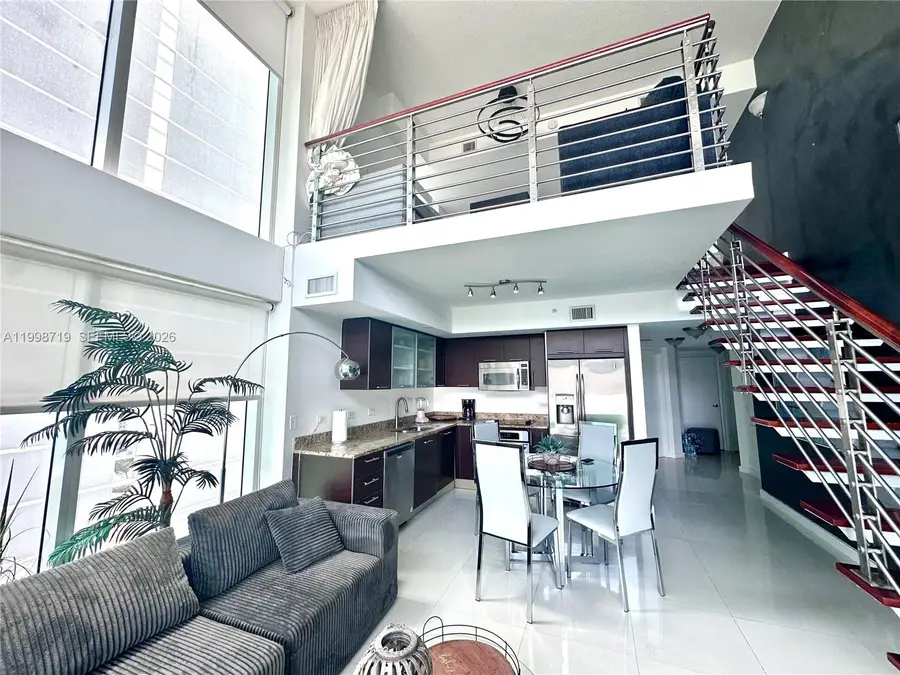 41 SE 5th St #1201, Miami, FL 33131 - #3