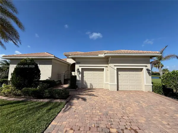 20000 SW Morolo Way, Port St Lucie, FL 34986