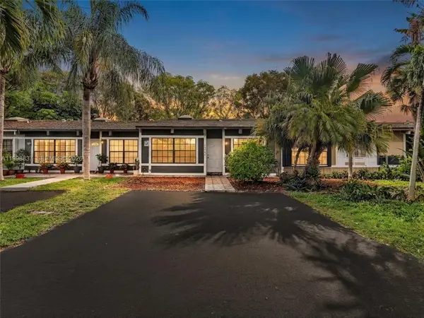 13406 SW 102nd Ln, Miami, FL 33186