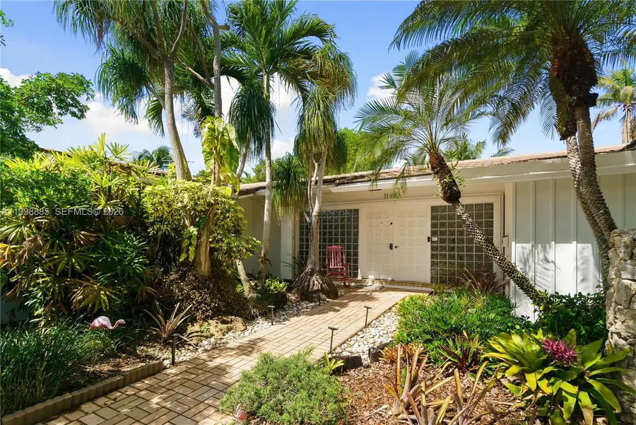 11490 SW 72nd Ct, Pinecrest, FL 33156 - #2