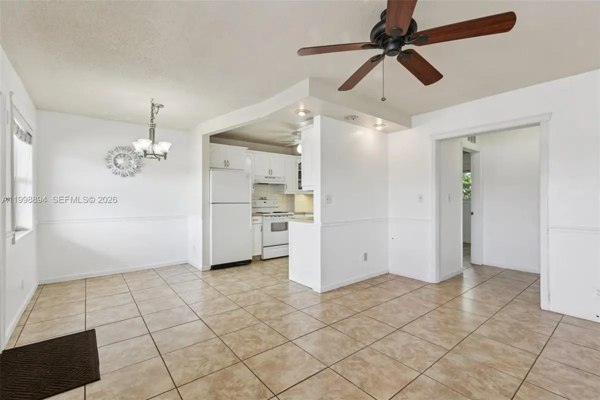 22 SE 3rd Ter #18, Dania Beach, FL 33004 - #1