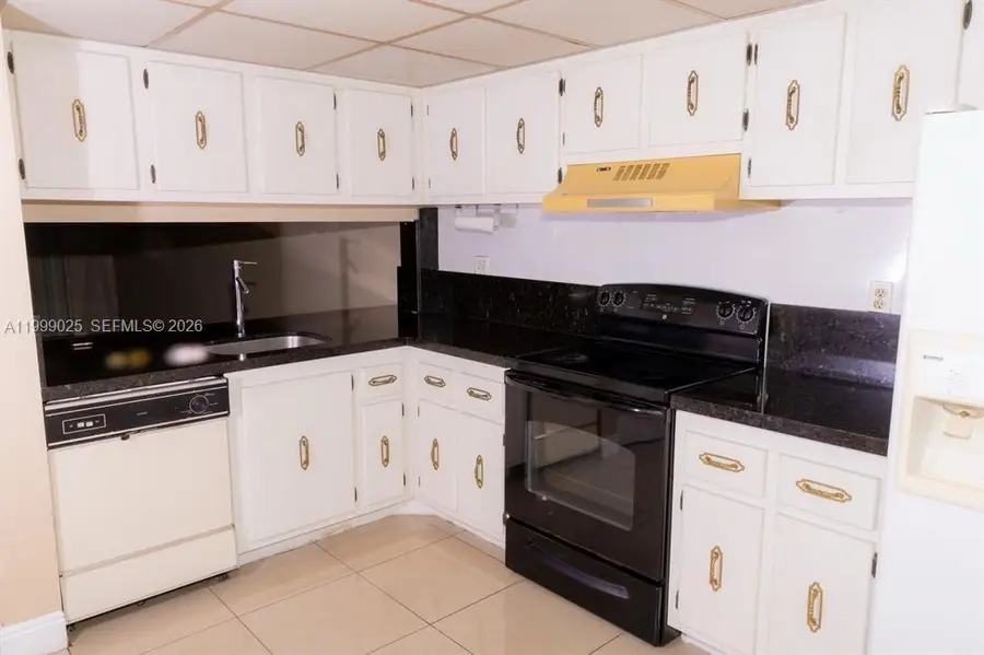 8842 W Mcnab Rd #302, Tamarac, FL 33321 - #2