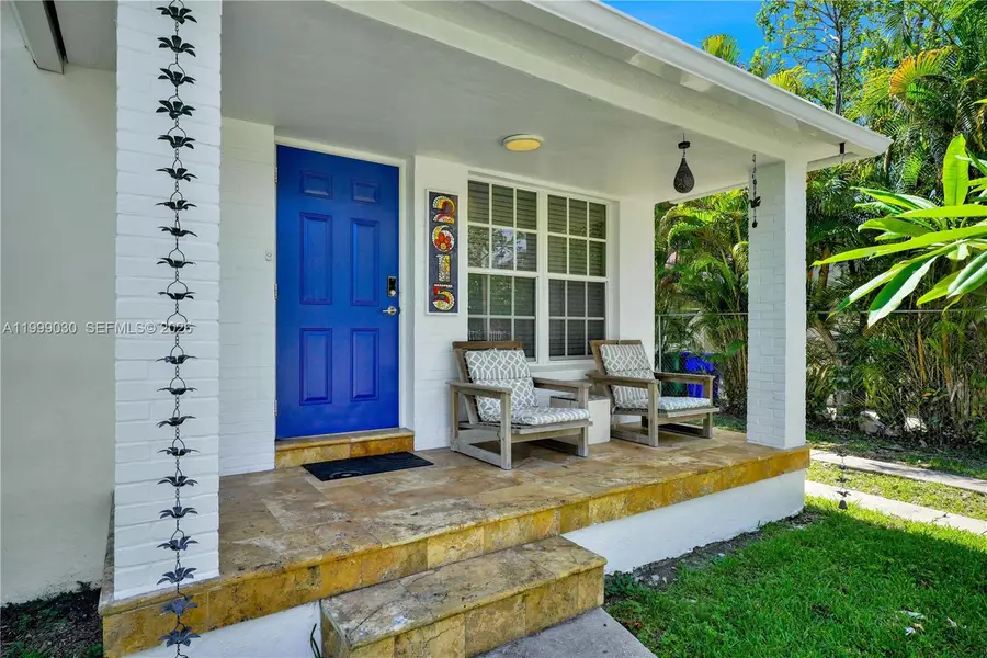 2615 SW 34th Ct, Miami, FL 33133 - #3