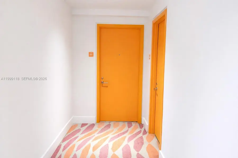 31 SE 6th St #301, Miami, FL 33131 - #3