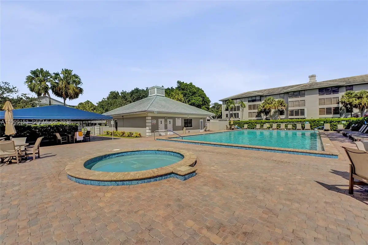 1526 Whitehall Dr #206, Davie, FL 33324 - #1