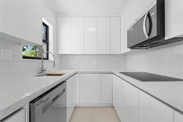 4520 SW 33rd Dr, West Park, FL 33023