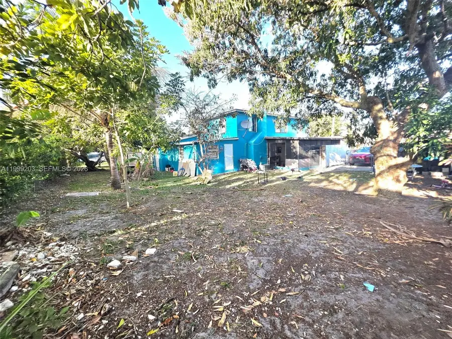 720 SW 7th Ter, Hallandale Beach, FL 33009 - #2