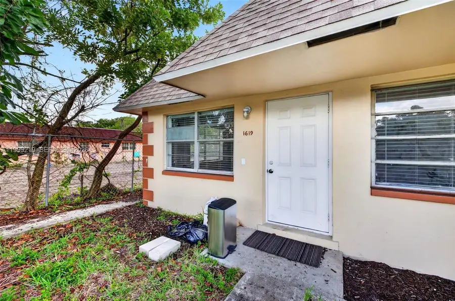 1619-1621 NW 8th Ave, Fort Lauderdale, FL 33311 - #2