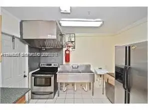 129 SE 5th St, Hallandale Beach, FL 33009 - #3