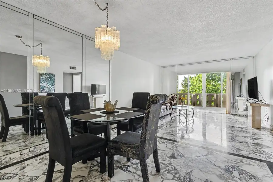 4330 Hillcrest Dr #405, Hollywood, FL 33021 - #2