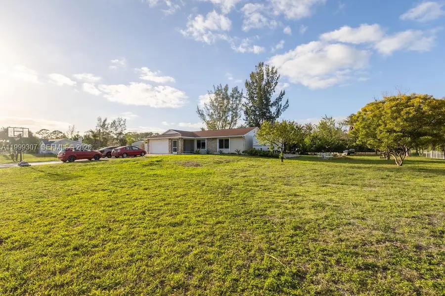 16525 N 87th Ln N, Loxahatchee, FL 33470 - #2