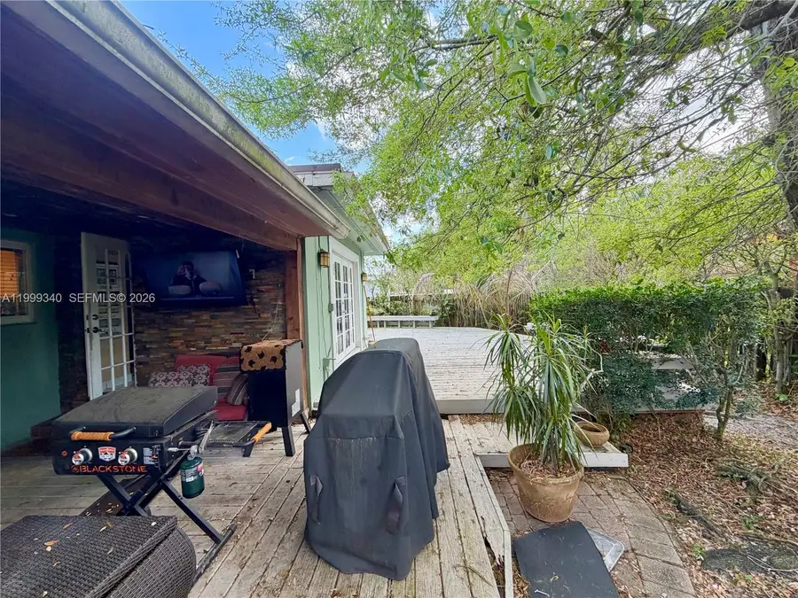 1581 SW 27th Ter, Fort Lauderdale, FL 33312 - #2