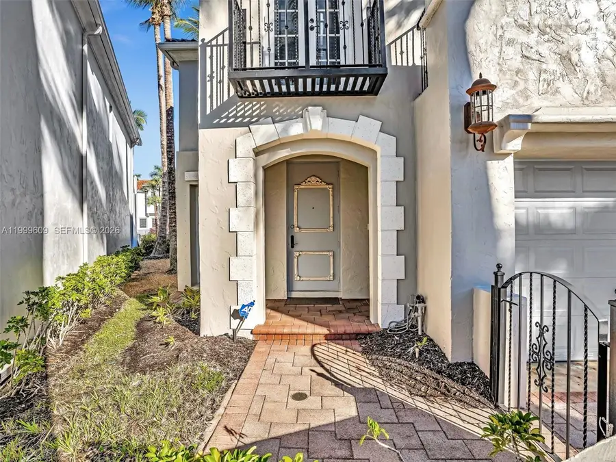 20780 NE 32nd Ave, Aventura, FL 33180 - #2